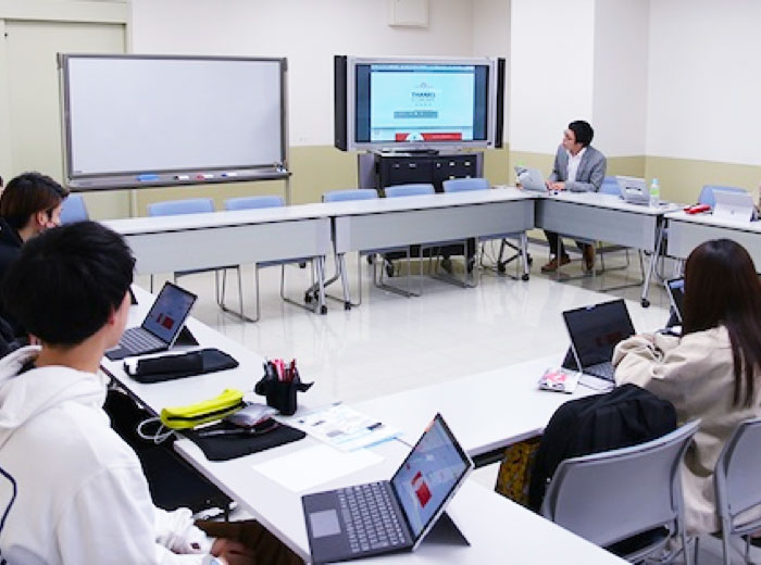 東北福祉大学と演習型講座を共同開講